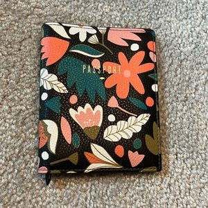 Fossil Leather Passport Holder